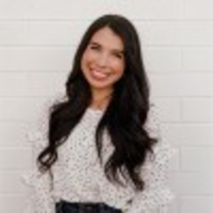 Lily Christensen image