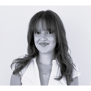 Olivia Johnson photo